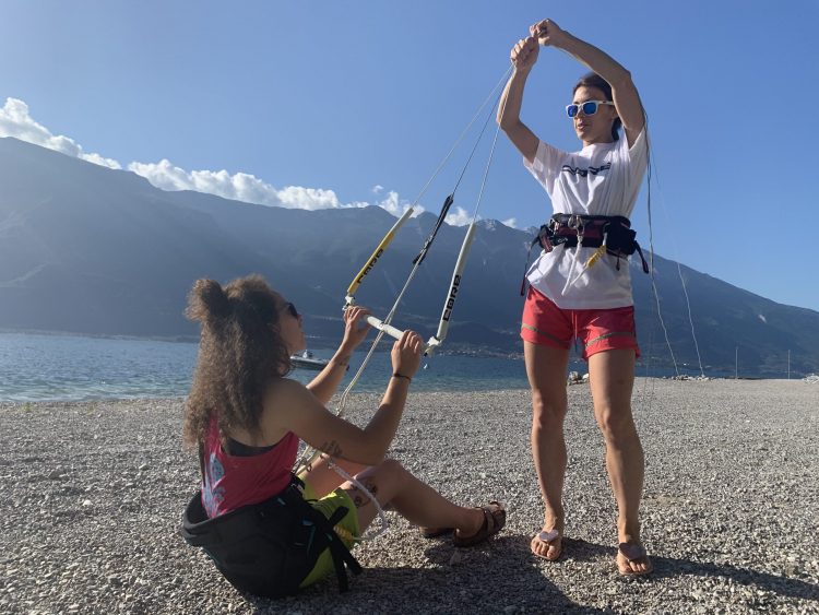 Beginner kitesurf lesson with Wind Riders on Lake Garda
